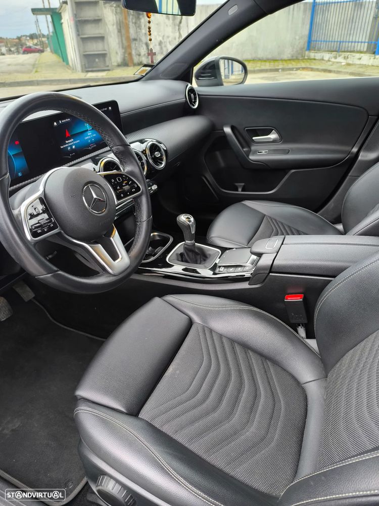 Mercedes-Benz A 180 Limousine d Progressive - 11