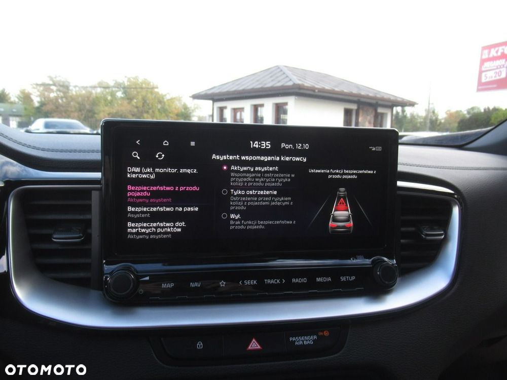 Kia Ceed 1.5 T-GDI GT-Line - 23