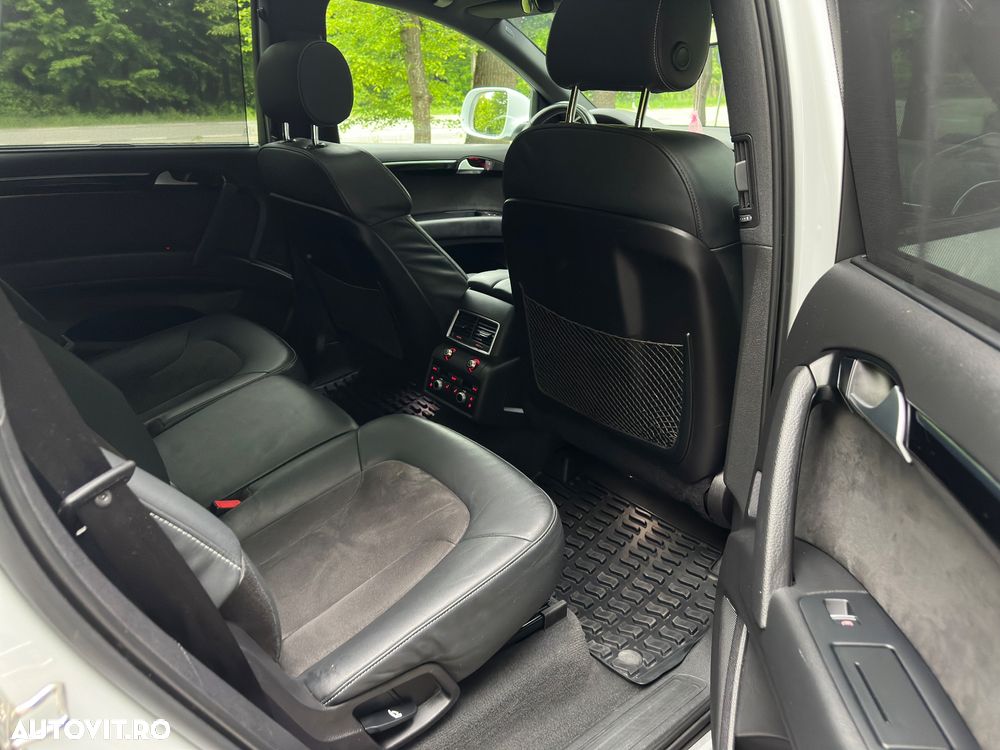 Audi Q7 - 8