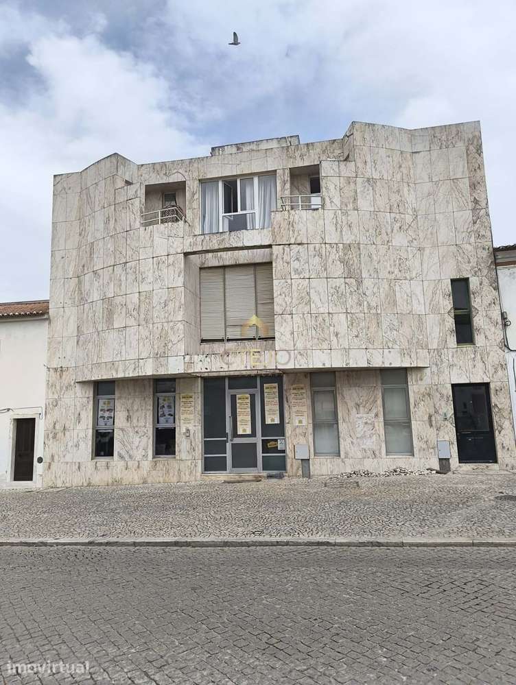 Apartamento com Vista Rural em Borba - Grande imagem: 2/17