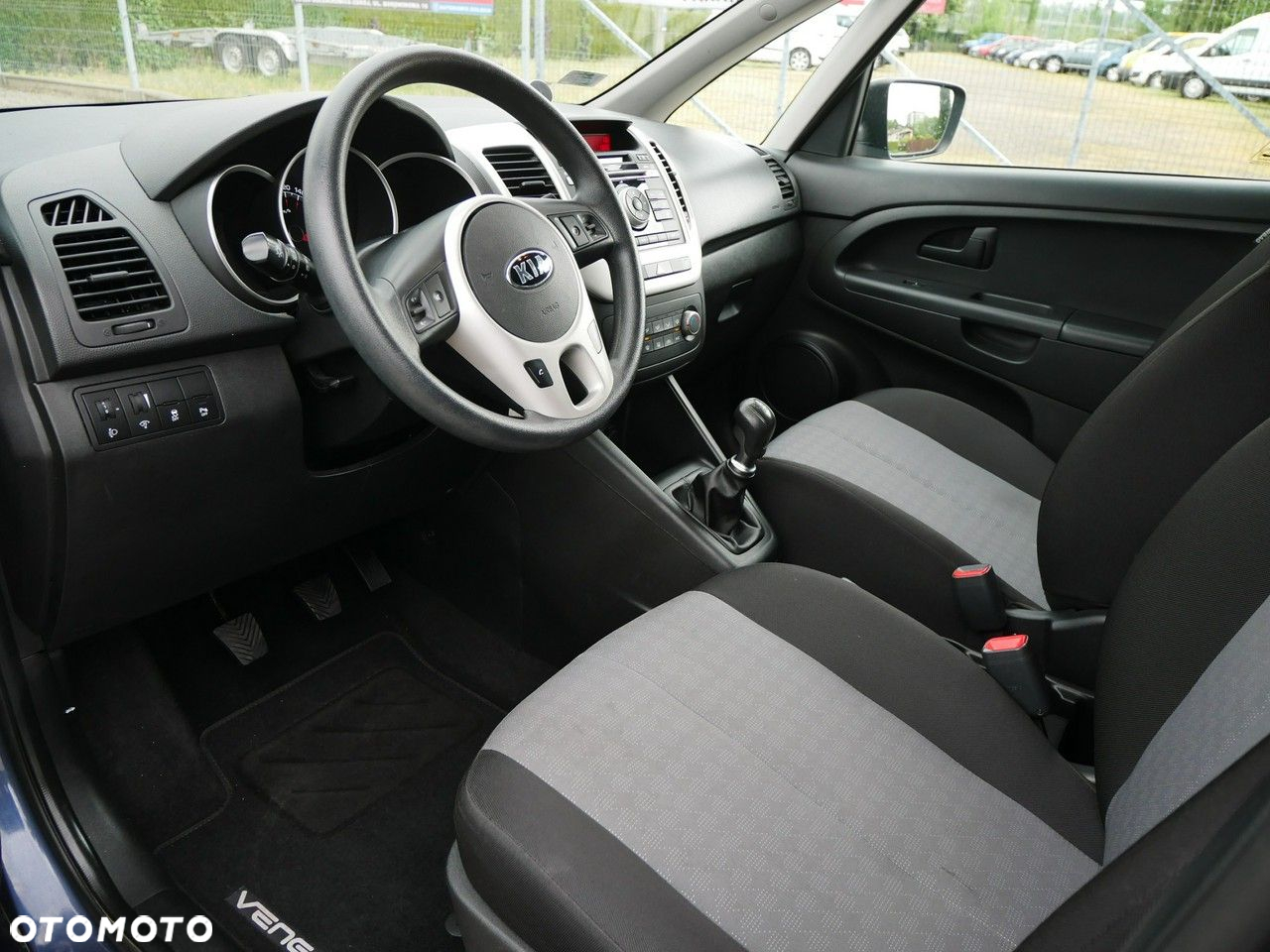 Kia Venga 1.4 CRDi 90 Attract - 4