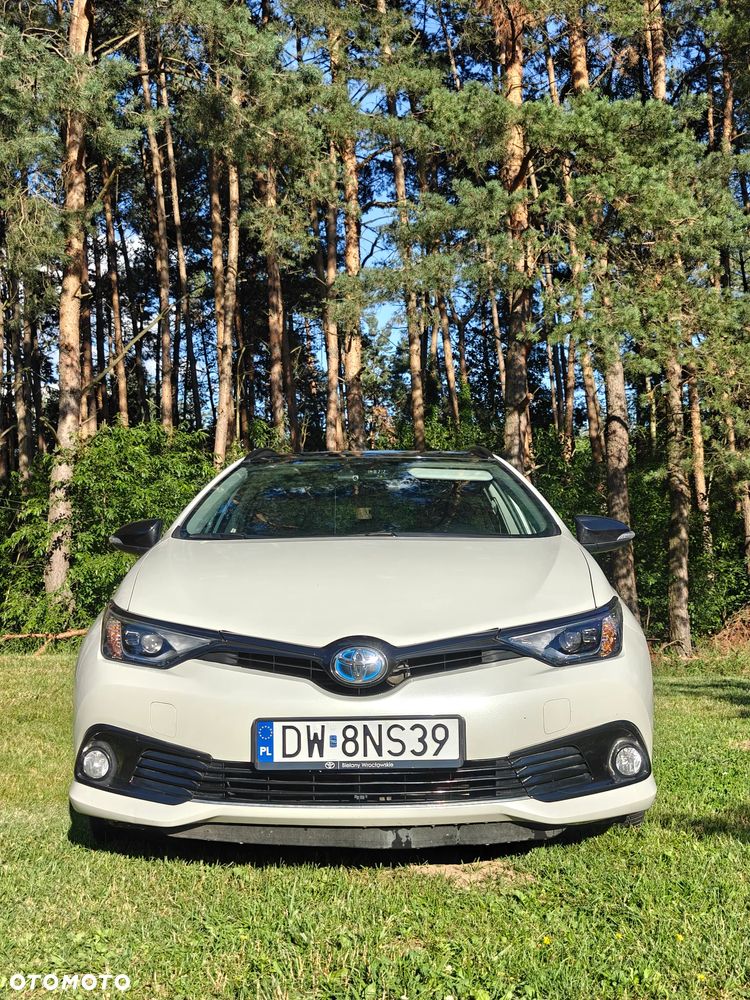 Toyota Auris Hybrid 135 Selection - 4
