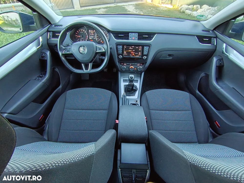 Skoda Octavia 1.6 TDI (Green tec) Ambition - 8