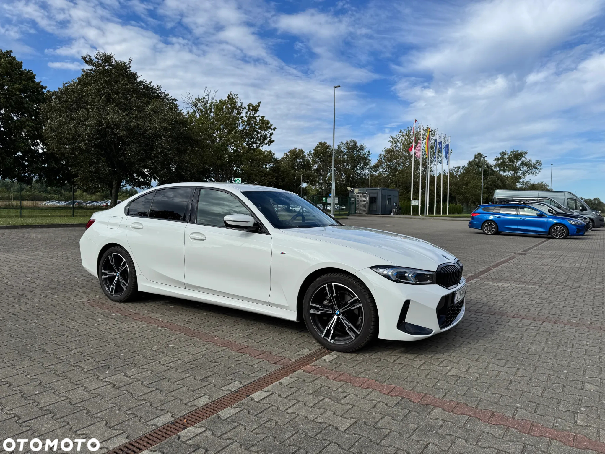 BMW Seria 3 318i - 10