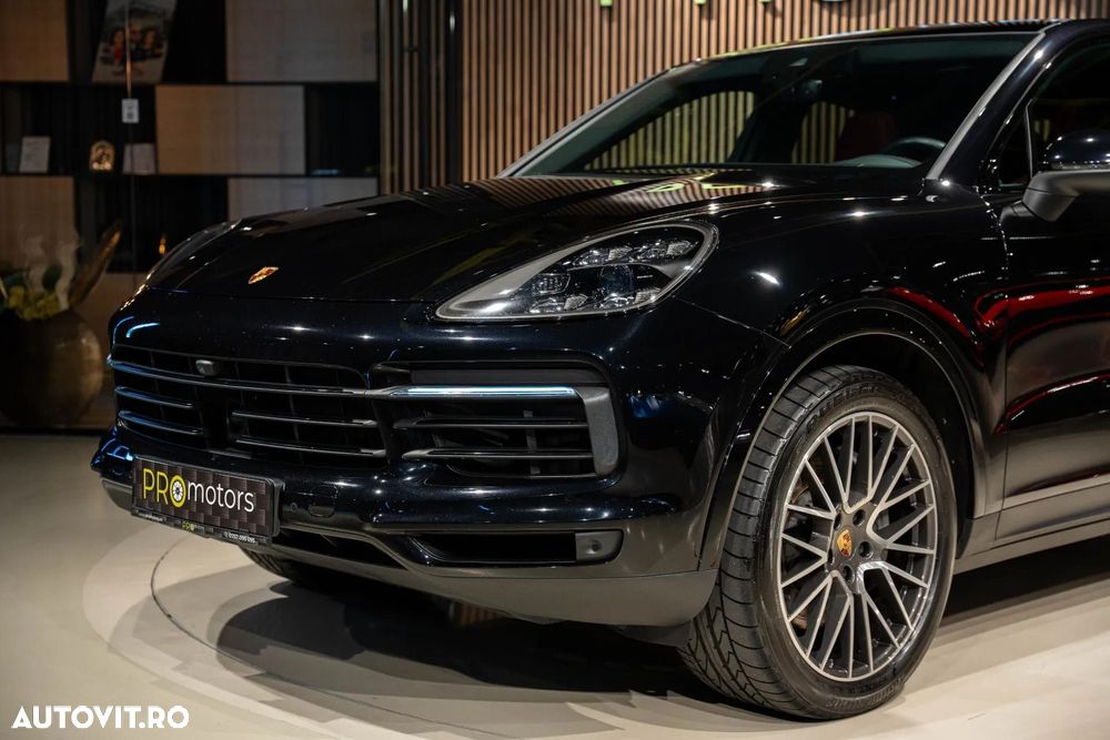 Porsche Cayenne Coupe - 7