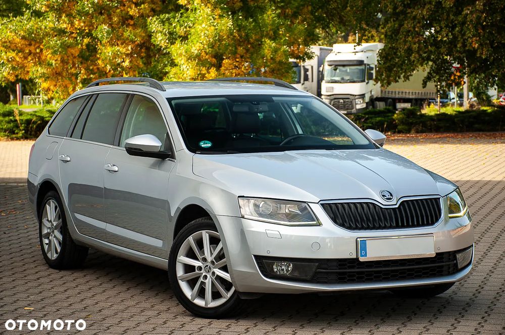 Skoda Octavia 1.6 TDI DPF Elegance - 17
