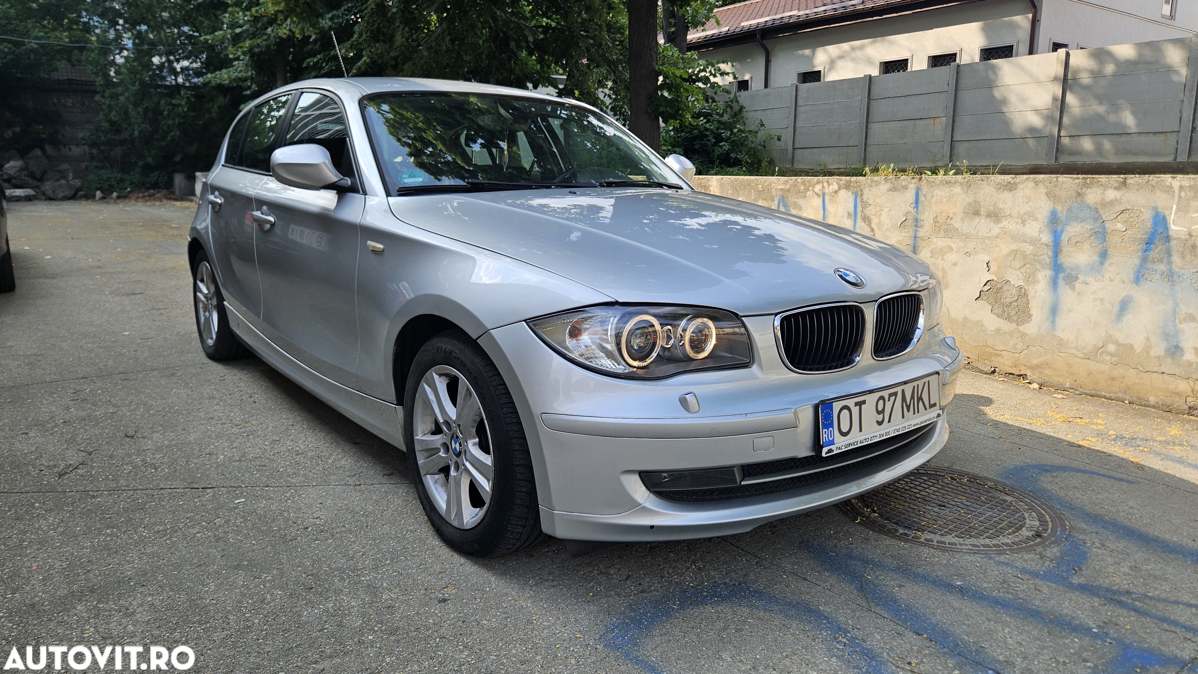 BMW Seria 1 116i - 2