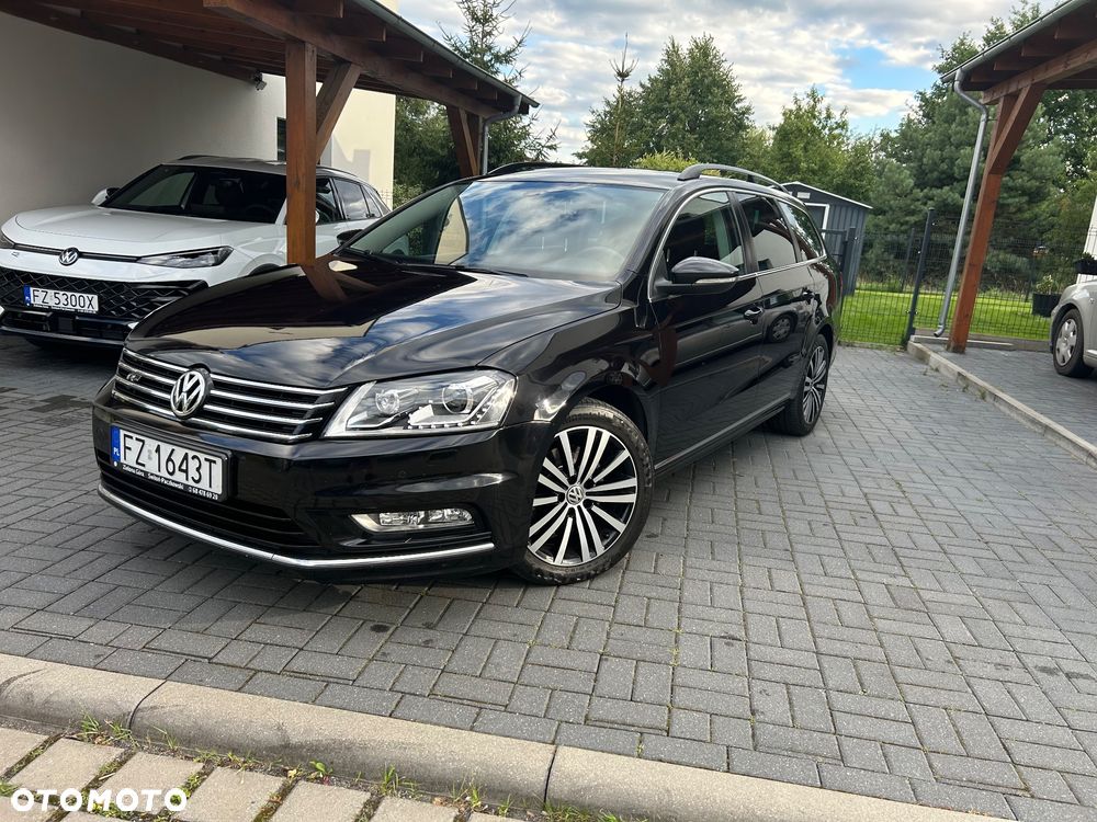 Volkswagen Passat 2.0 TDI DSG BlueMotion Technology R-Line - 1