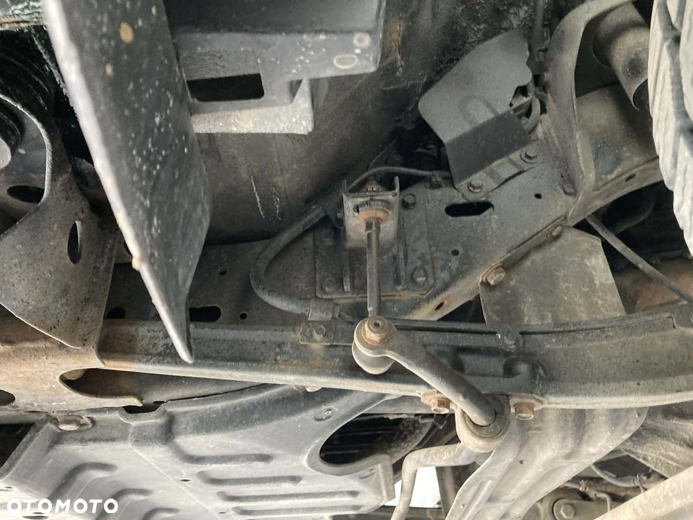 Nissan Patrol 2.8 TDI - 21