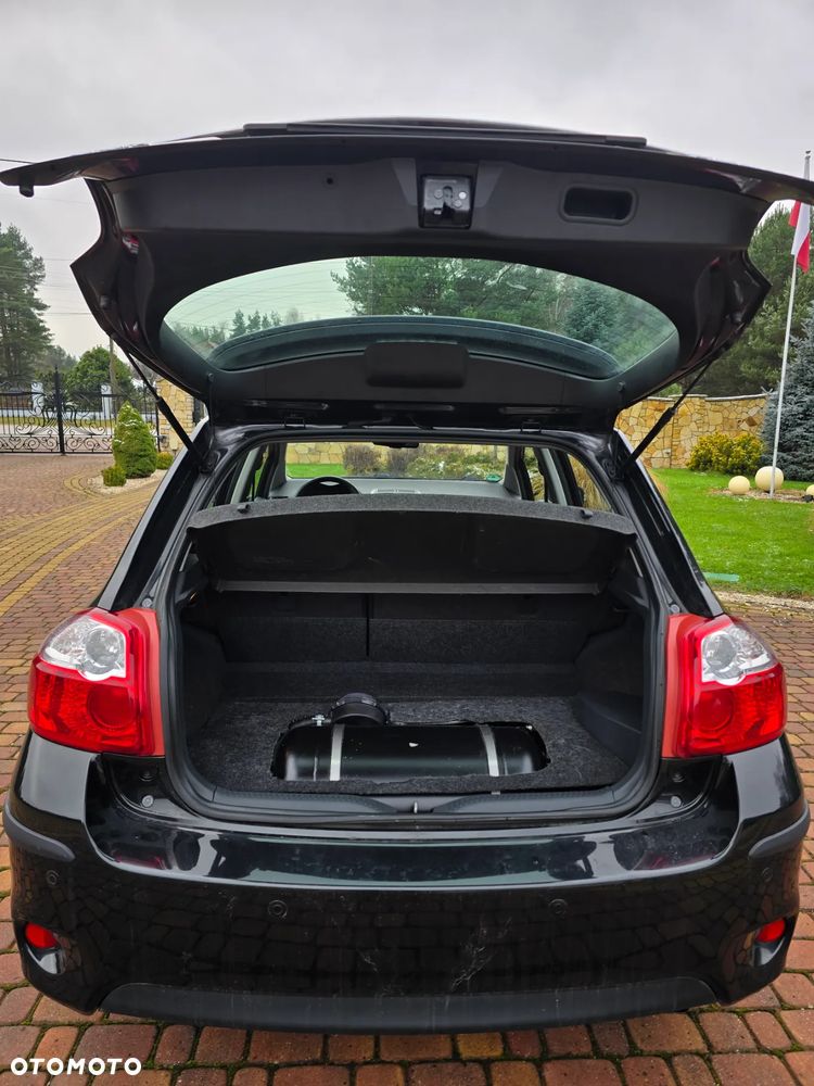 Toyota Auris - 31