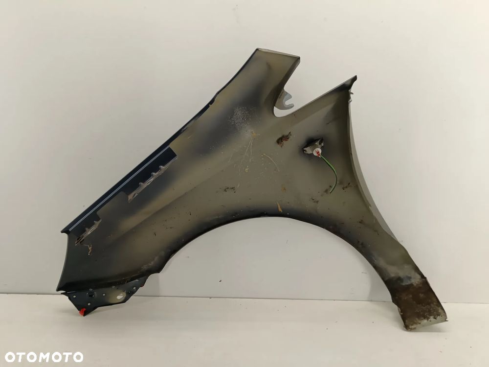 błotnik prawy przedni OPEL CORSA D 06-11 Z168 - 4