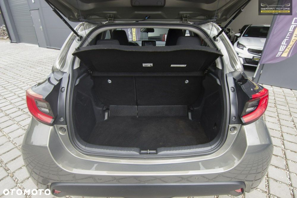 Toyota Yaris Hybrid 1.5 Comfort - 32