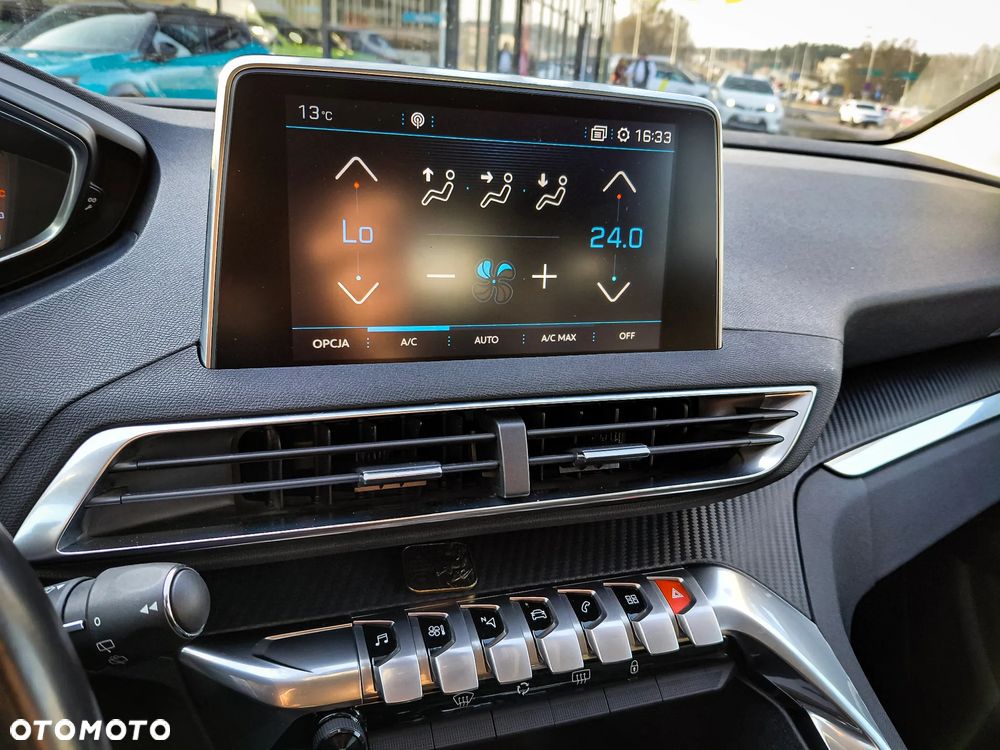 Peugeot 3008 1.2 PureTech Allure S&S EAT6 - 16