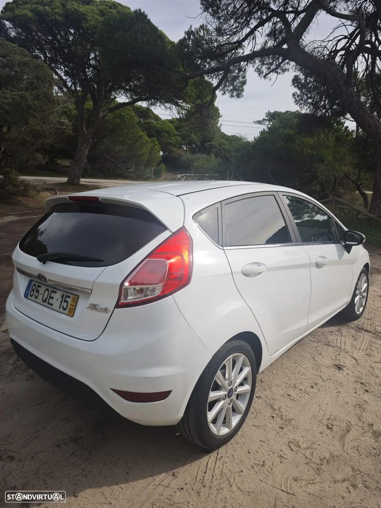 Ford Fiesta 1.5 TDCi Titanium - 3