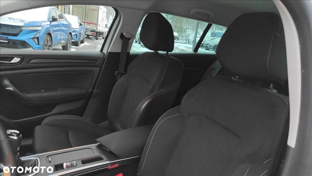 Renault Megane 1.5 Blue dCi Limited - 11