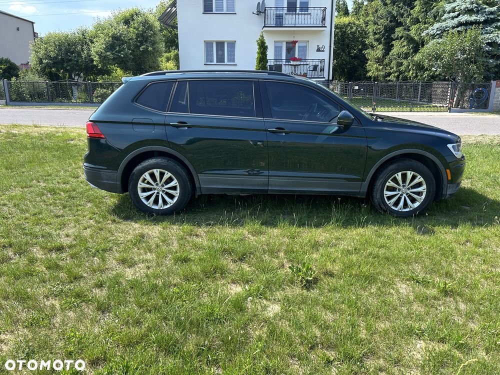 Volkswagen Tiguan - 3