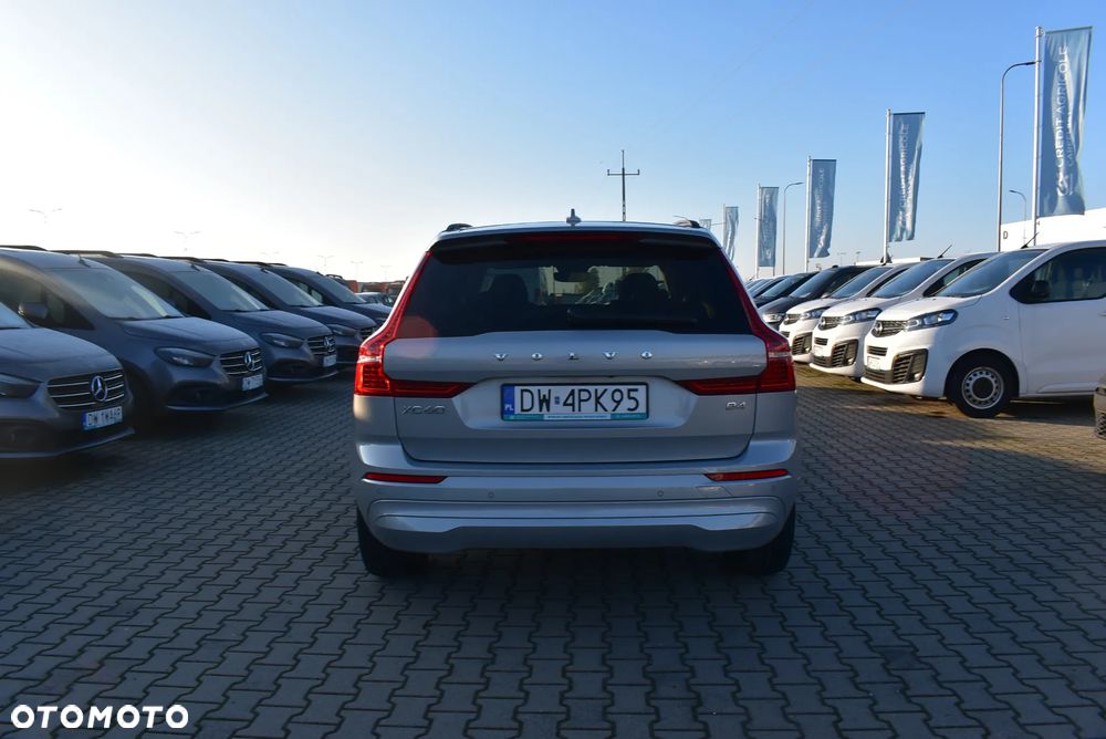 Volvo XC 60 B4 B Momentum Pro - 7