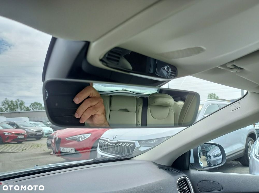 Volvo V40 - 32