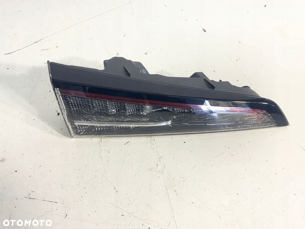 lampa lewy tył lewa tylnia w klape bagaznika toyota corolla e21 kombi eu - 5
