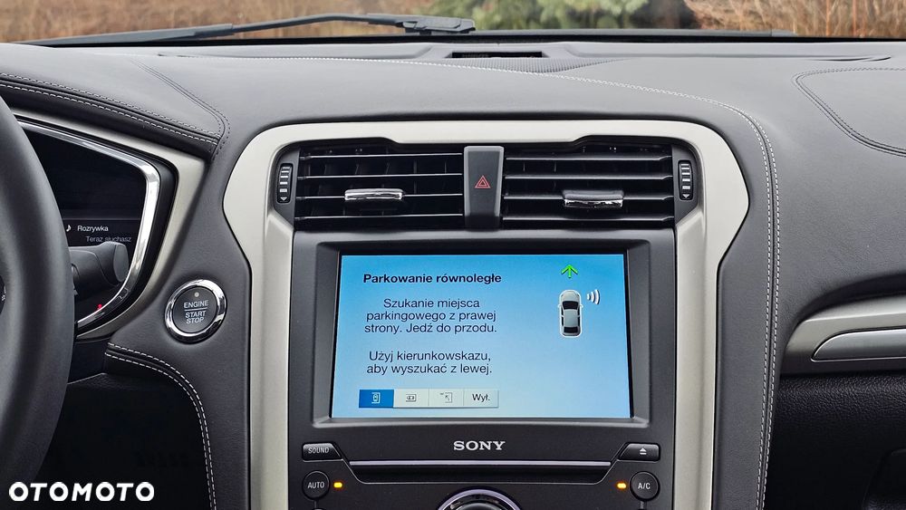 Ford Mondeo - 26