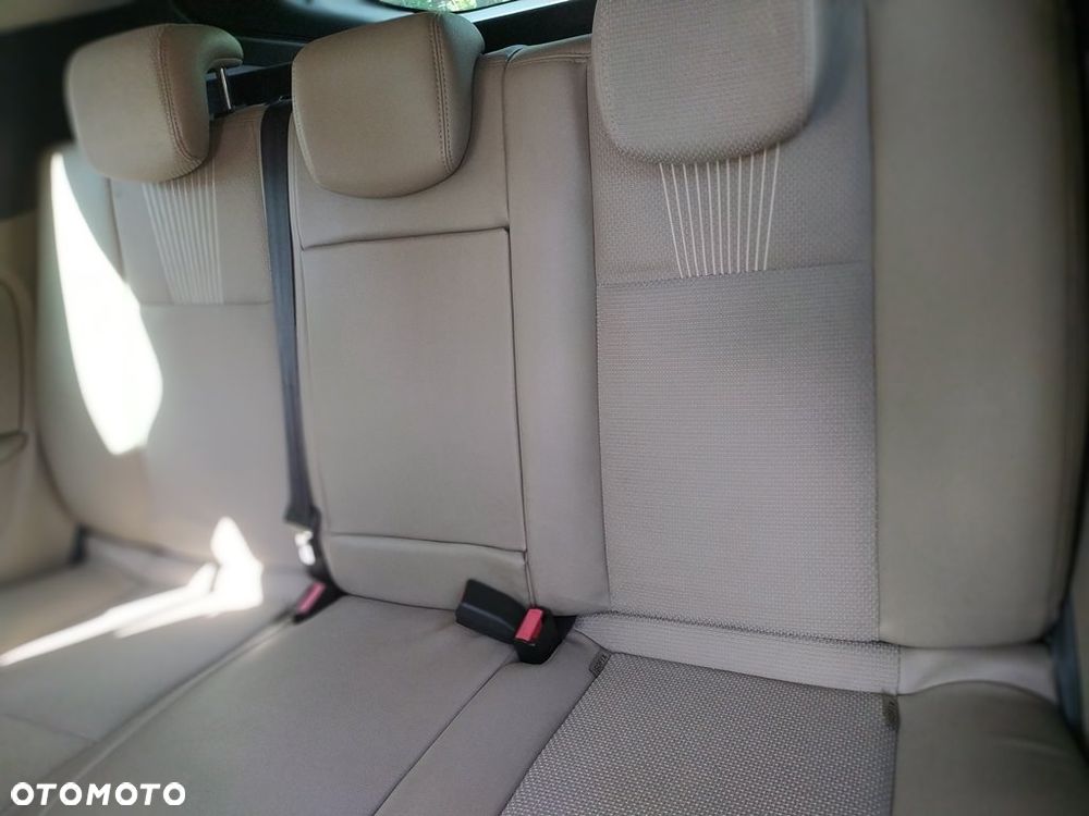 Renault Megane 1.9 dCi FAP Dynamique - 10