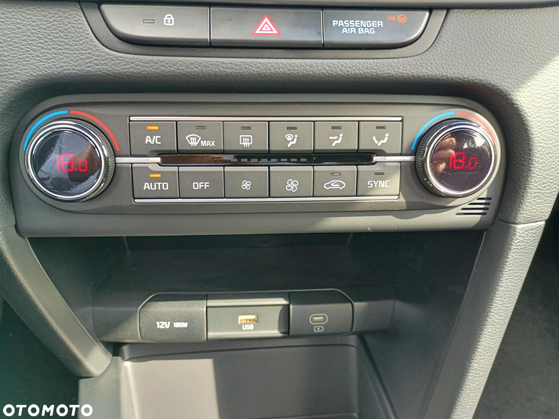Kia Ceed 1.5 T-GDI M - 17