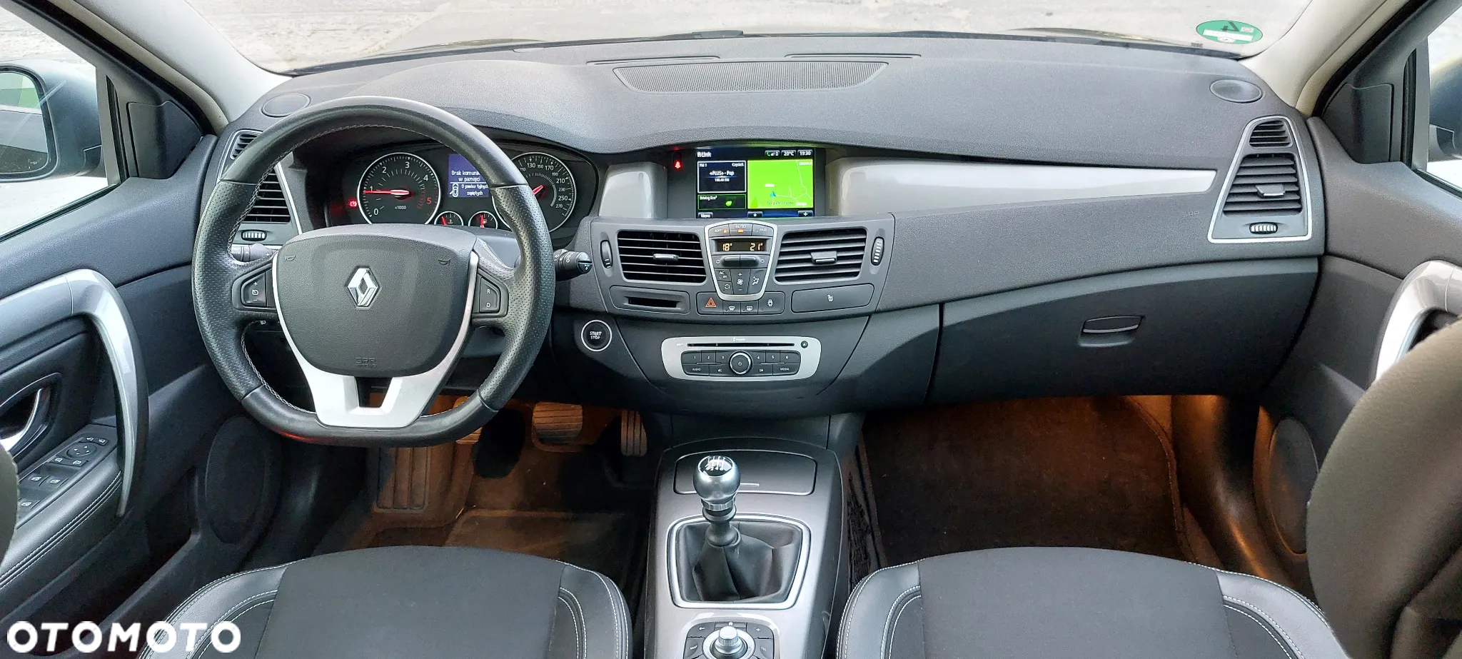Renault Laguna 2.0 dCi Limited - 19
