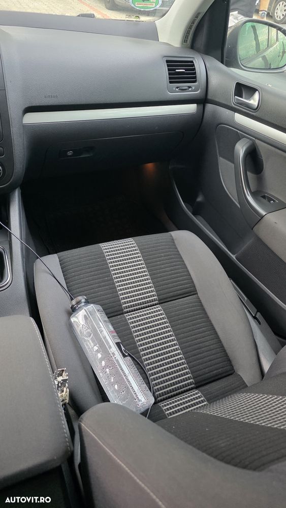 Volkswagen Golf 2.0 TDI DPF GT - 5