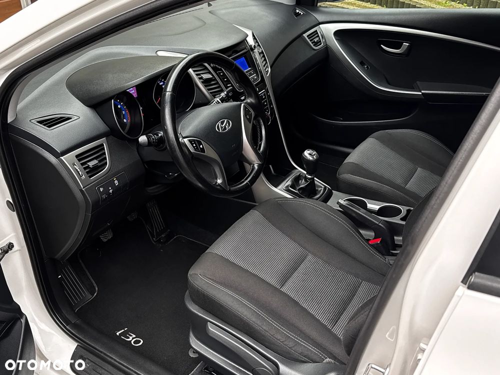 Hyundai i30 blue 1.6 GDI Style - 8