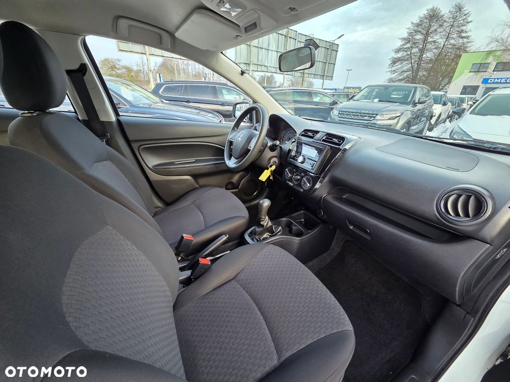 Mitsubishi Space Star 1.0 - 9