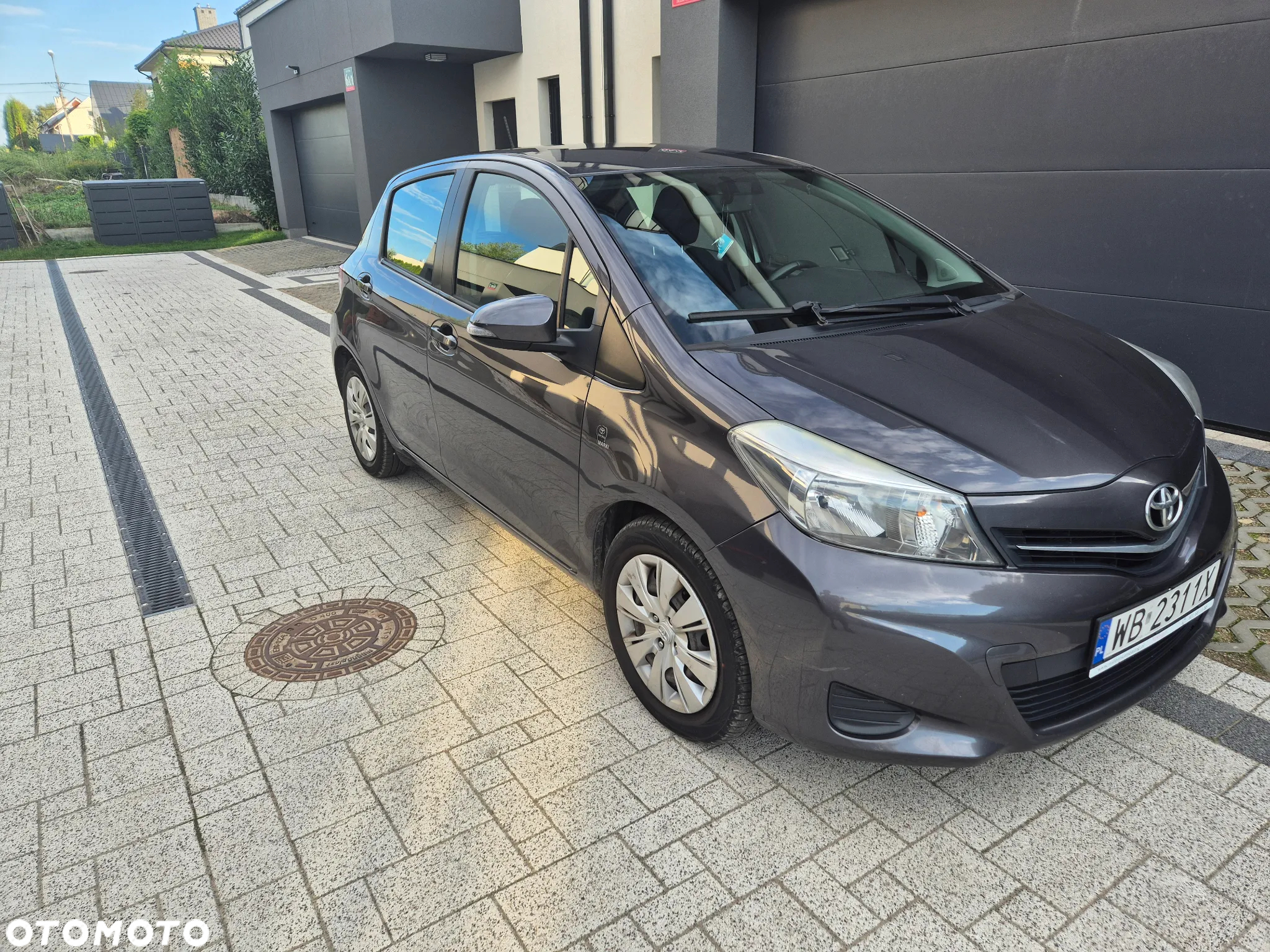 Toyota Yaris 1.0 Entry - 4