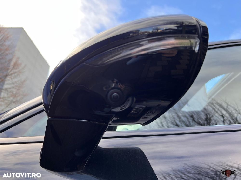 Porsche Panamera 4S E-Hybrid - 32