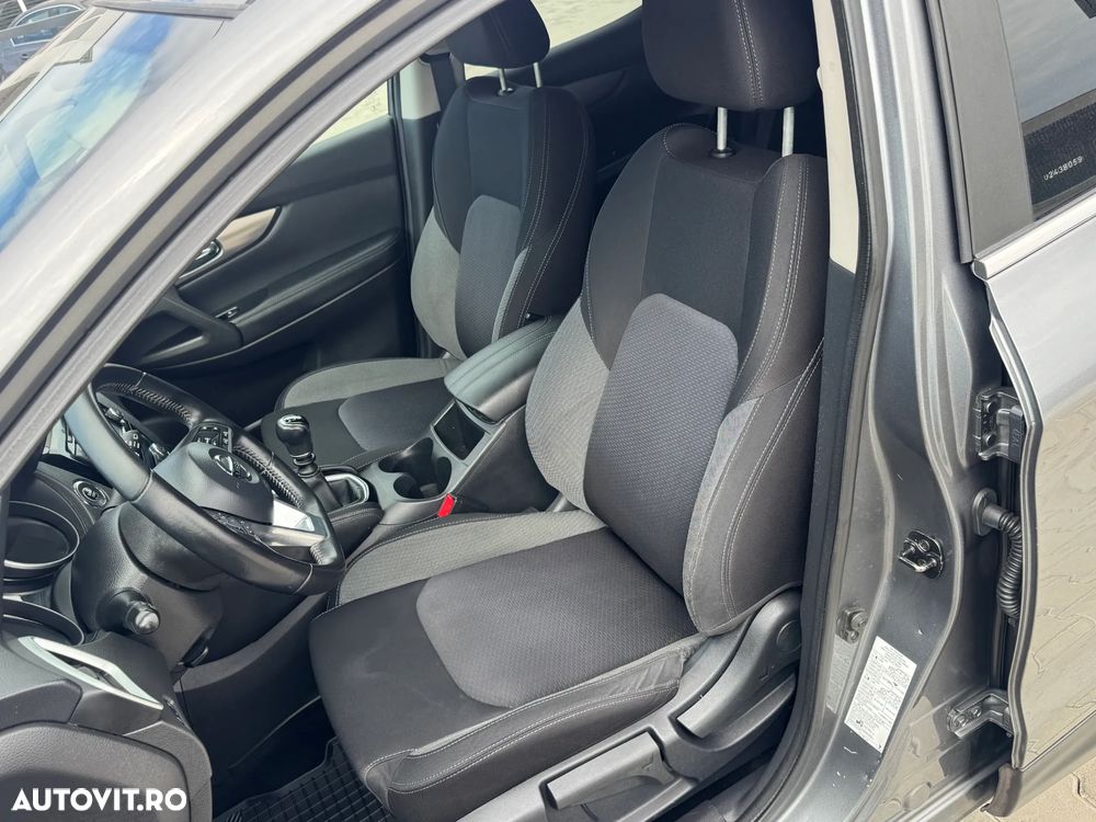 Nissan Qashqai 1.5 DCI N-CONNECTA - 19