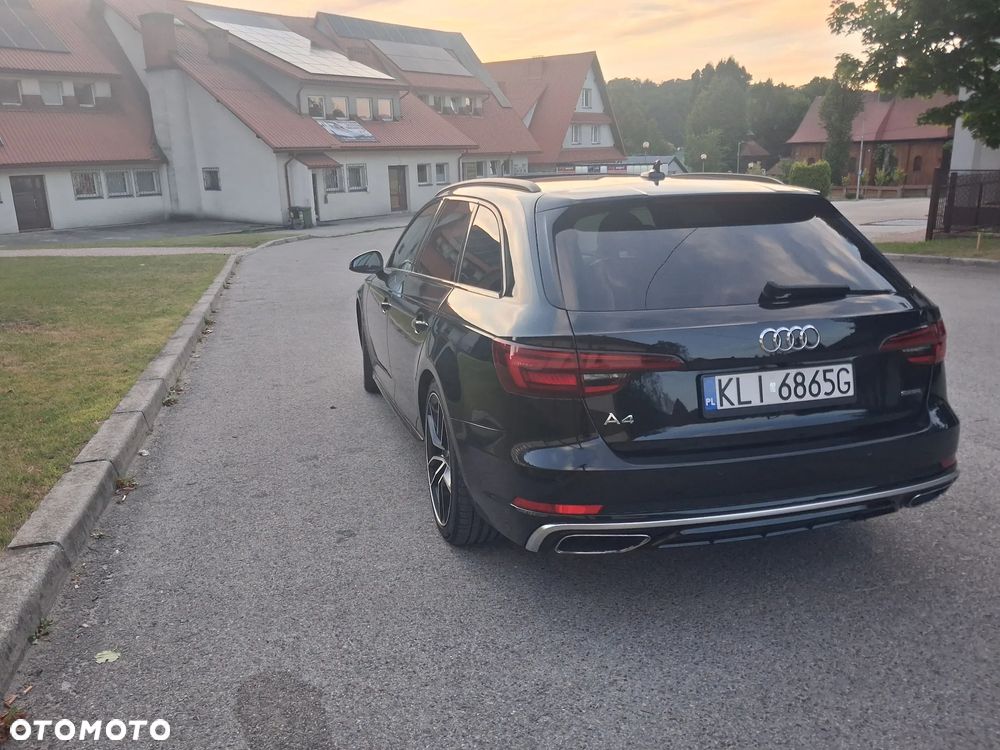 Audi A4 Avant 2.0 TDI Sport S tronic - 12