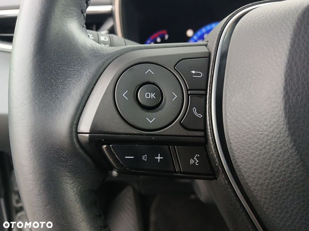 Toyota Corolla 1.8 Hybrid Comfort - 28