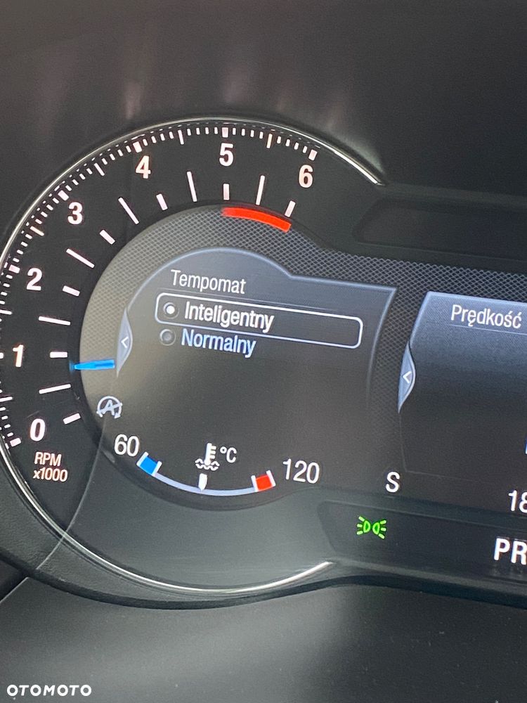 Ford S-Max 2.0 TDCi Titanium PowerShift - 31