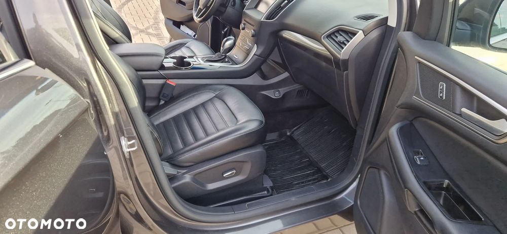 Ford Edge - 9
