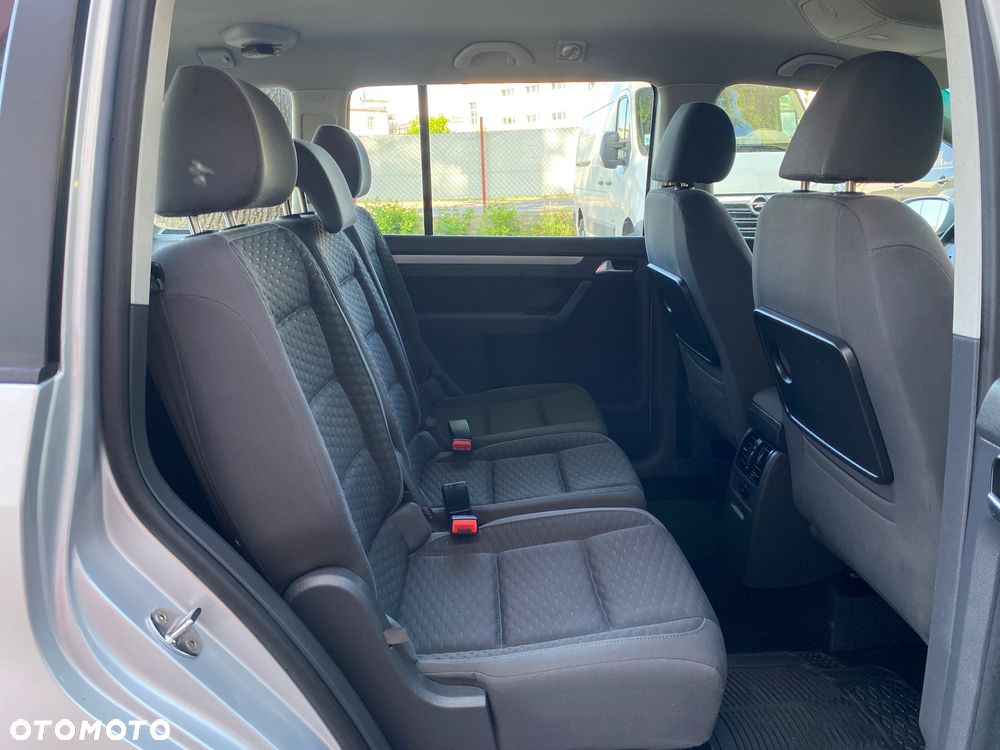Volkswagen Touran 1.9 TDI Basis - 22