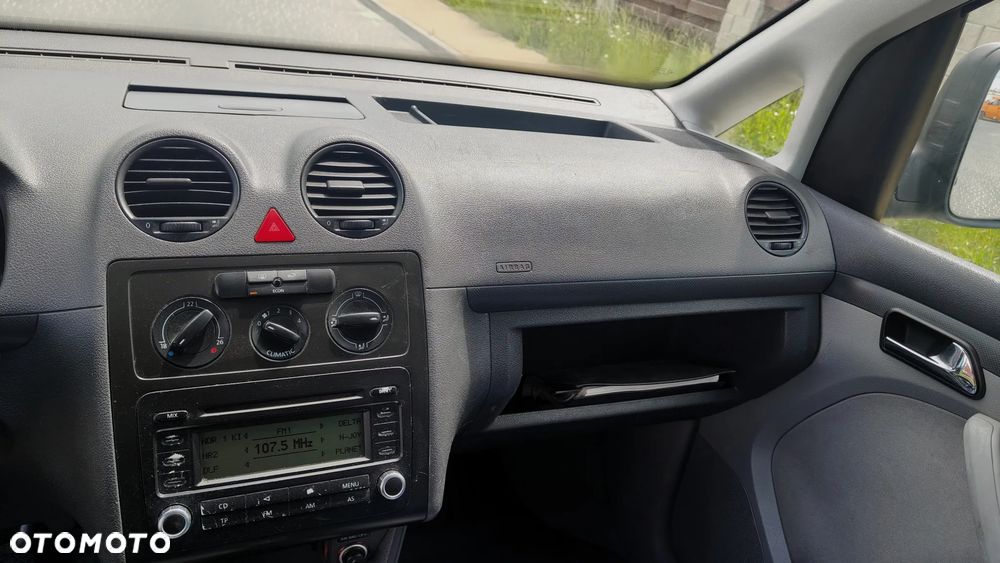 Volkswagen Caddy Life - 18