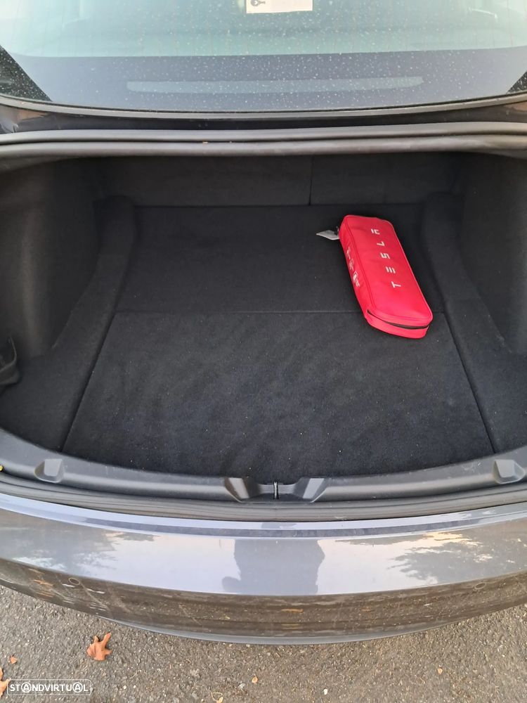 Tesla Model 3 Standard Range Plus RWD - 14