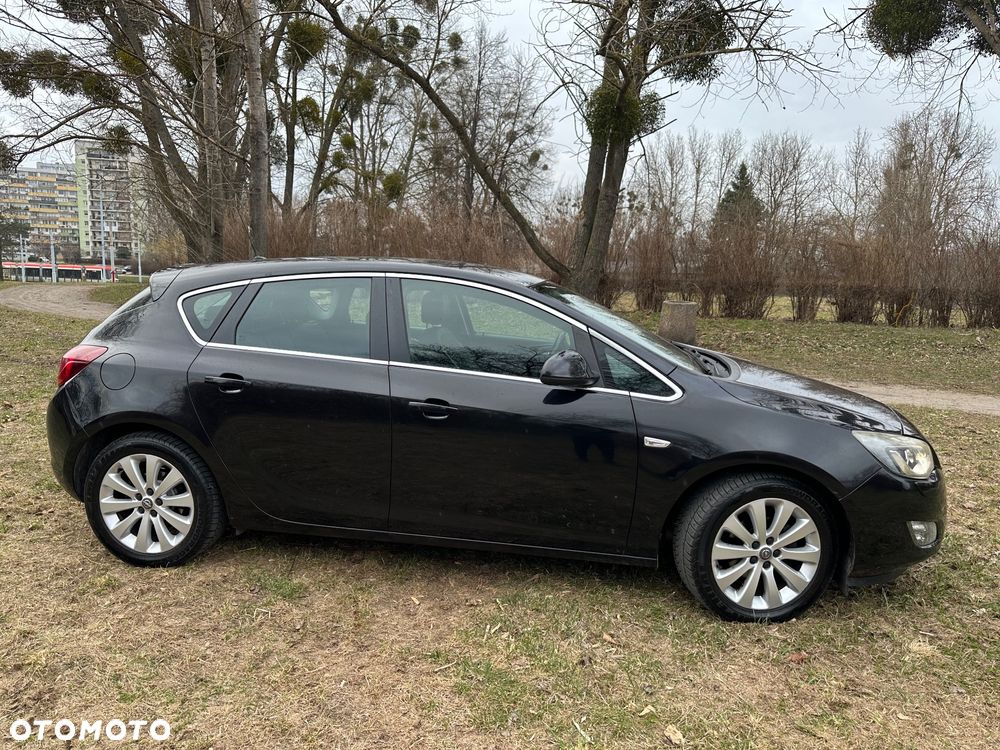 Opel Astra 1.4 Turbo - 10