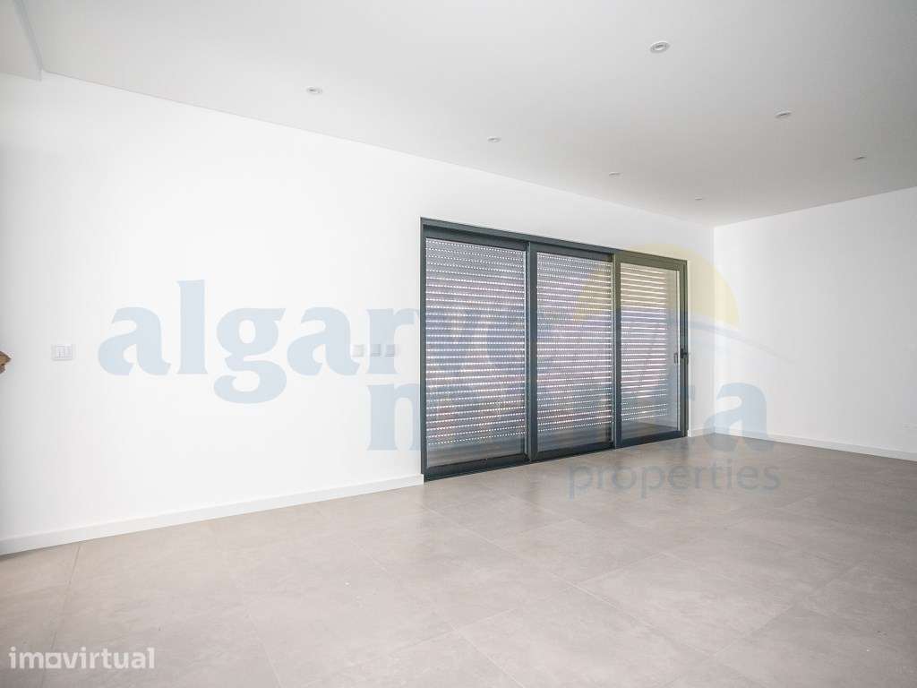 Exclusiva Moradia T4 de Luxo à Beira-Mar com Piscina Privada, Estac... - Grande imagem: 5/31