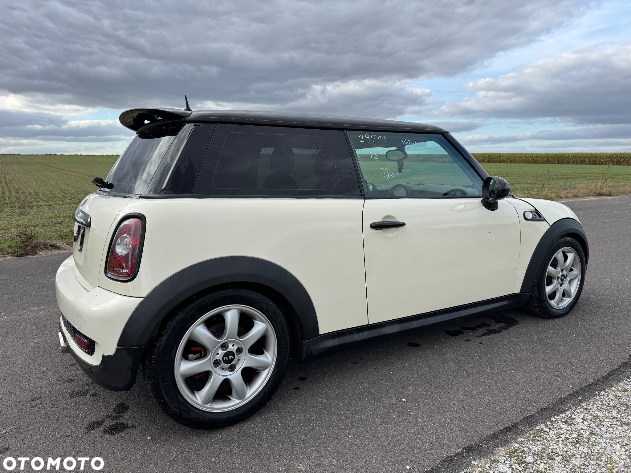 MINI Cooper S 50 Camden - 14