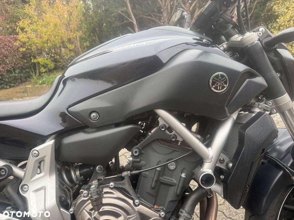 Yamaha MT - 12