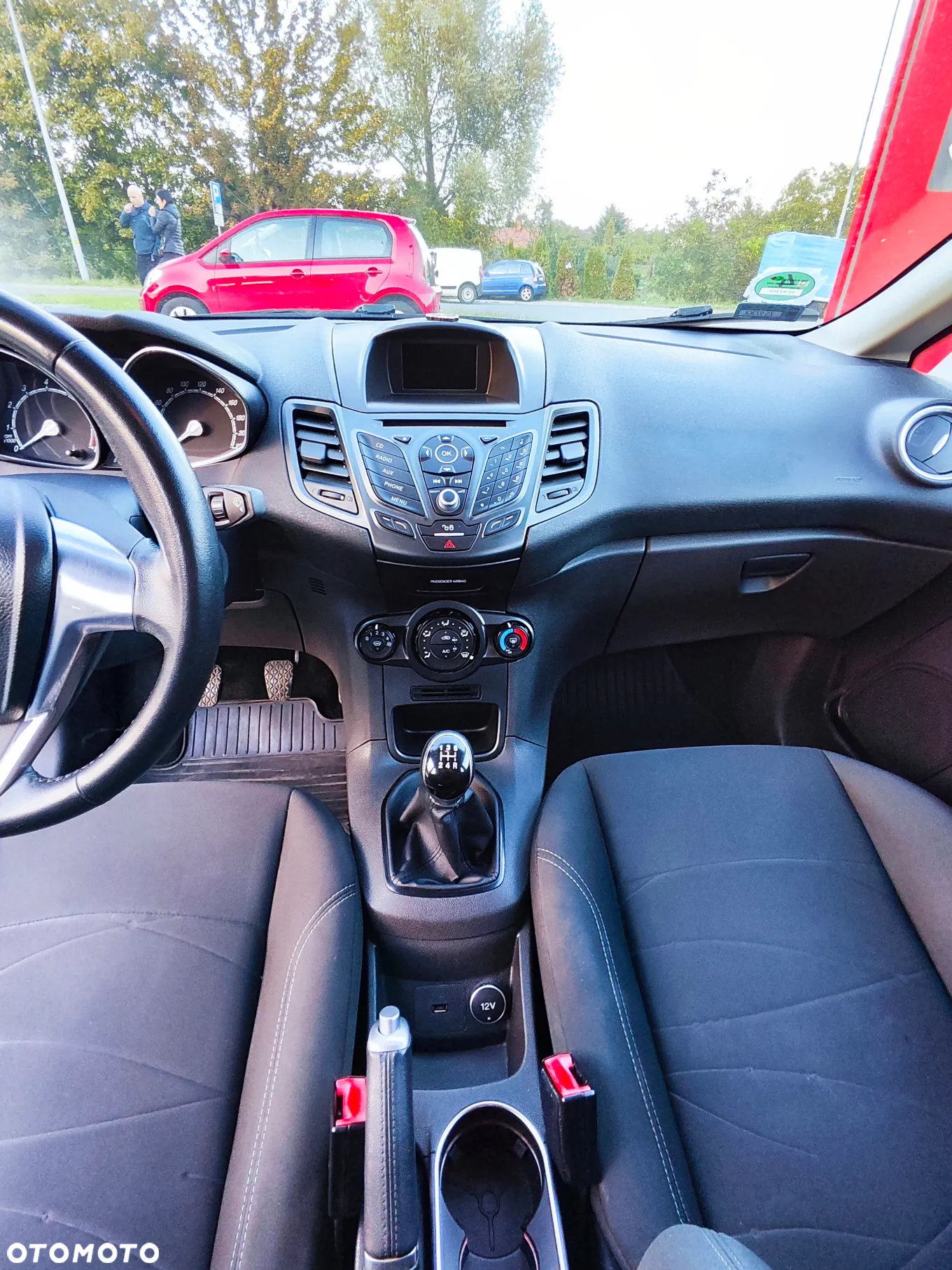 Ford Fiesta 1.4 Trend - 9