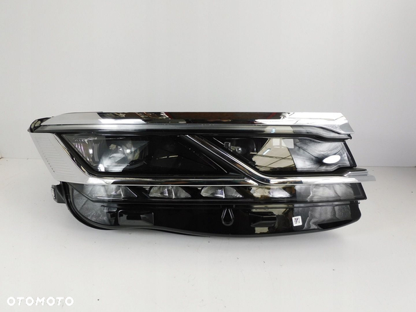 Lampa przód PRAWA VW Touareg 761 3 III FULL LED 18-23 761941114 CAŁA CHROM