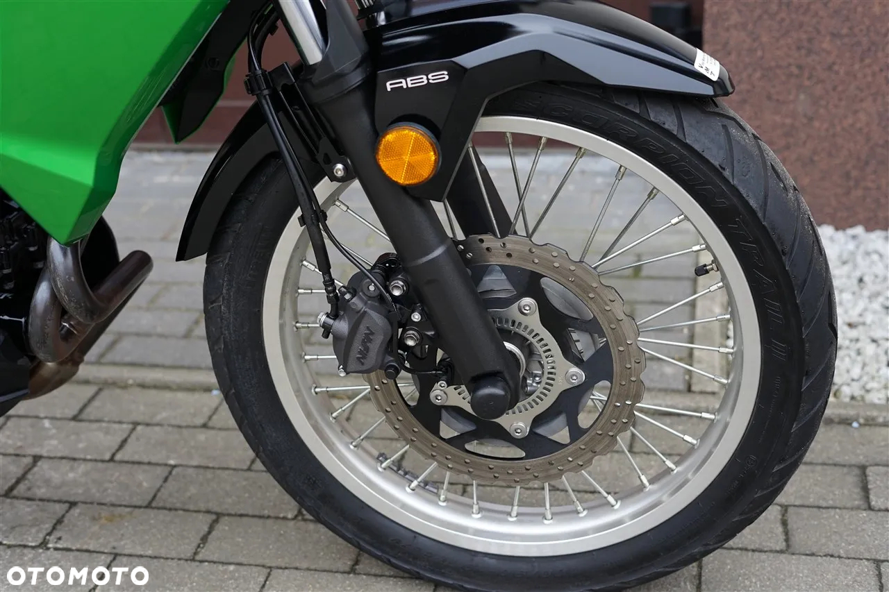 Kawasaki Versys-X 300 - 14
