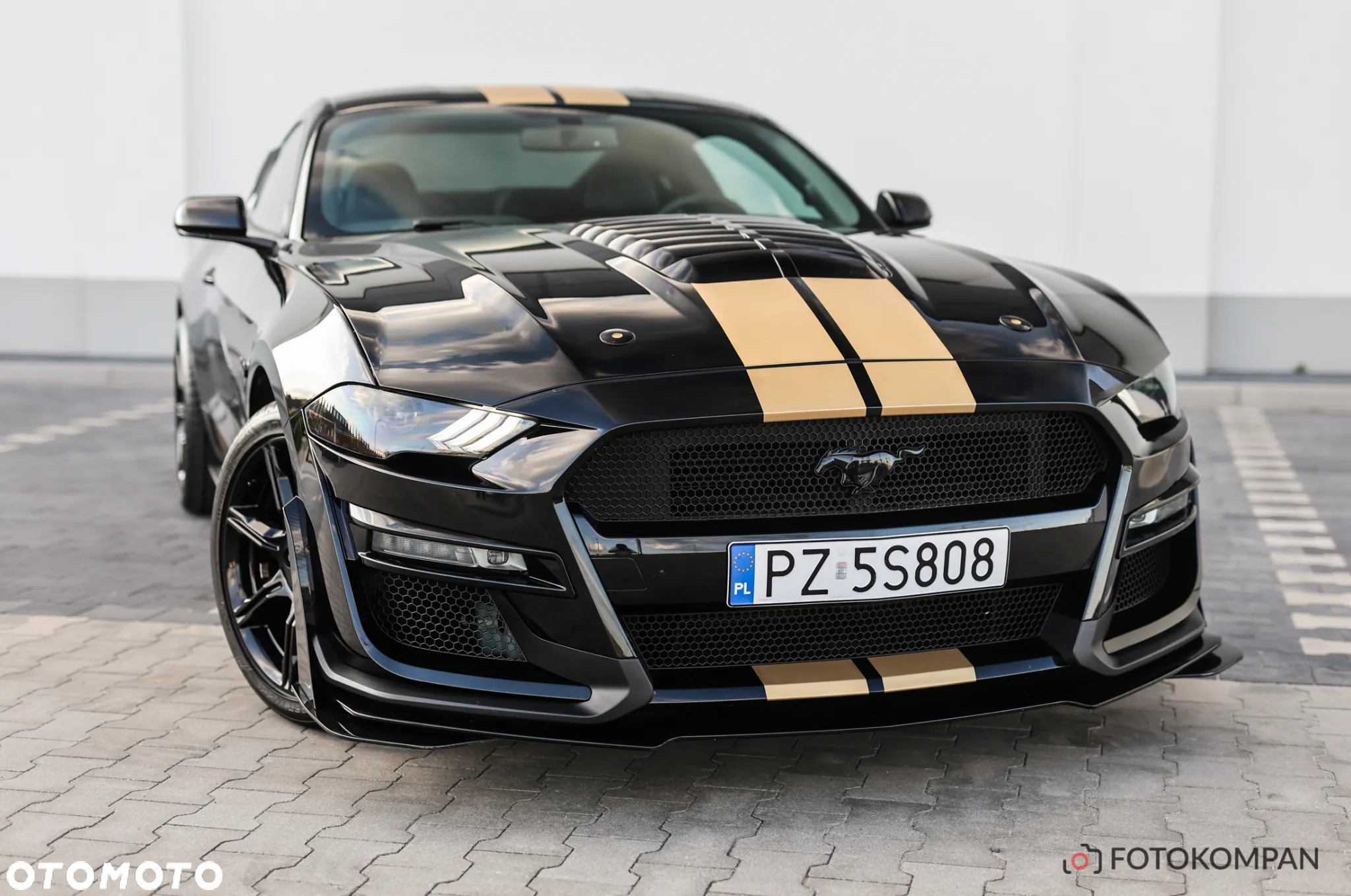 Ford Mustang 5.0 V8 GT - 3