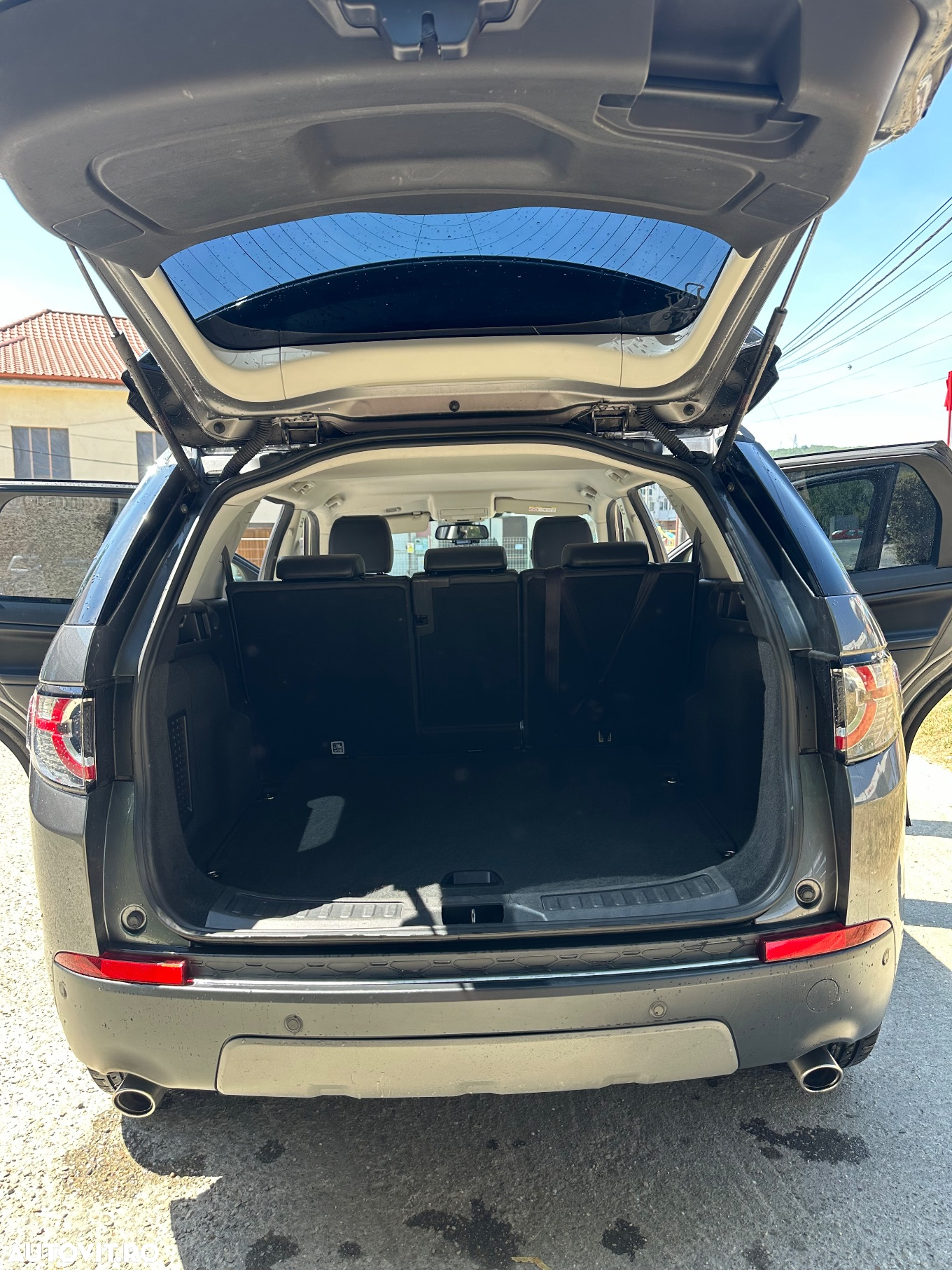 Land Rover Discovery Sport - 15