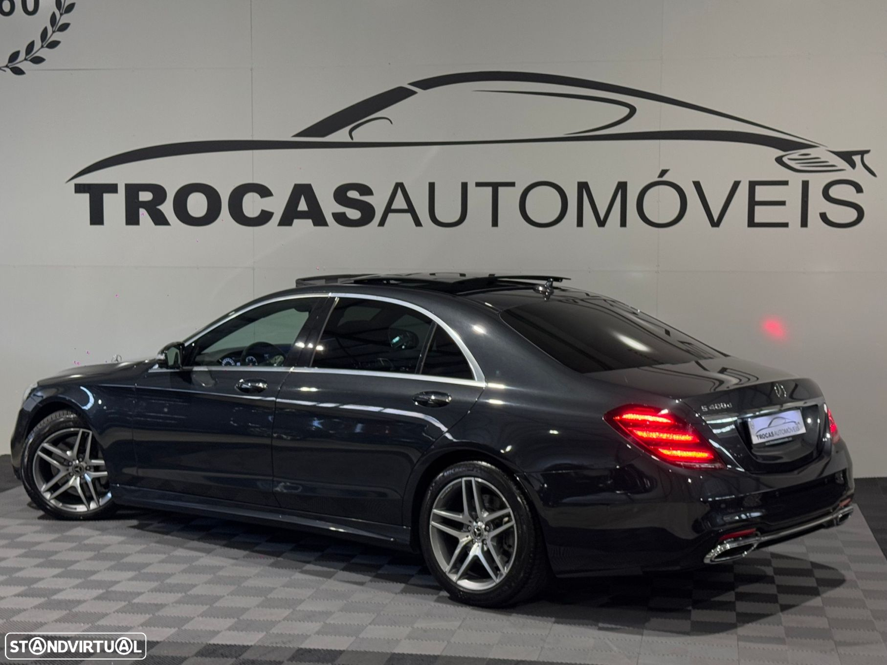 Mercedes-Benz S 400 d Longo - 37